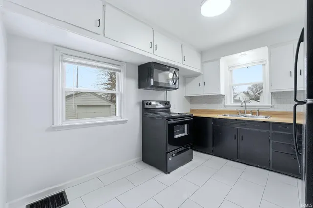 $189,900 | 1004 Irene Avenue, Fort Wayne, IN 46808