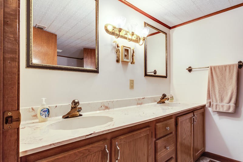 9717 Stringtown Road Strawberry Plains, TN 37871 - Photo 17 of 40 Gallery Image 17