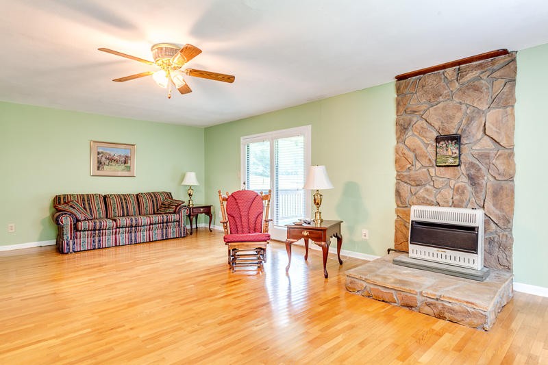 9717 Stringtown Road Strawberry Plains, TN 37871 - Photo 29 of 40 Gallery Image 29