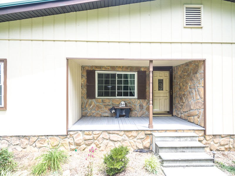 9717 Stringtown Road Strawberry Plains, TN 37871 - Photo 5 of 40 Gallery Image 5