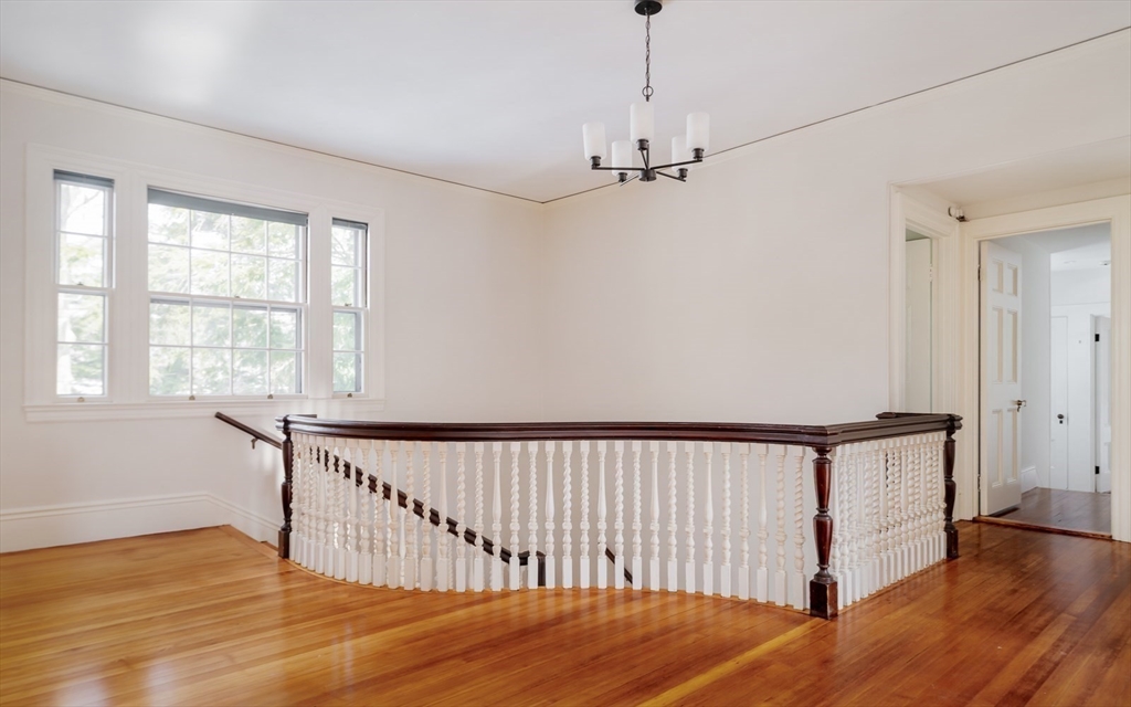 42 Lawrence Road Newton, MA 02467 - Photo 17 of 34