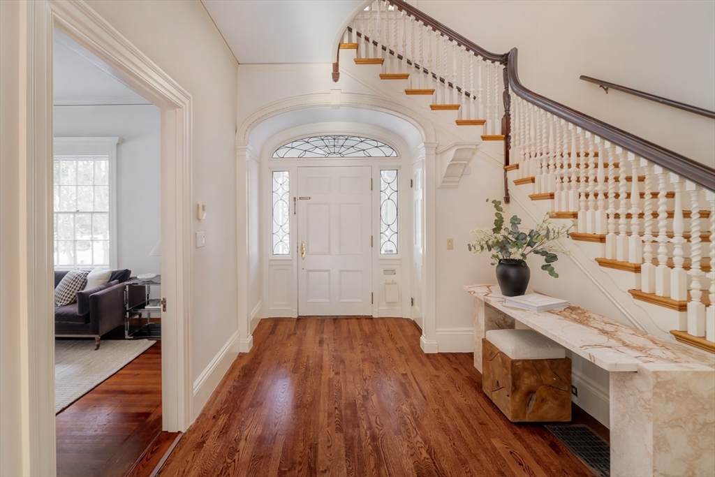 42 Lawrence Road Newton, MA 02467 - Photo 2 of 34