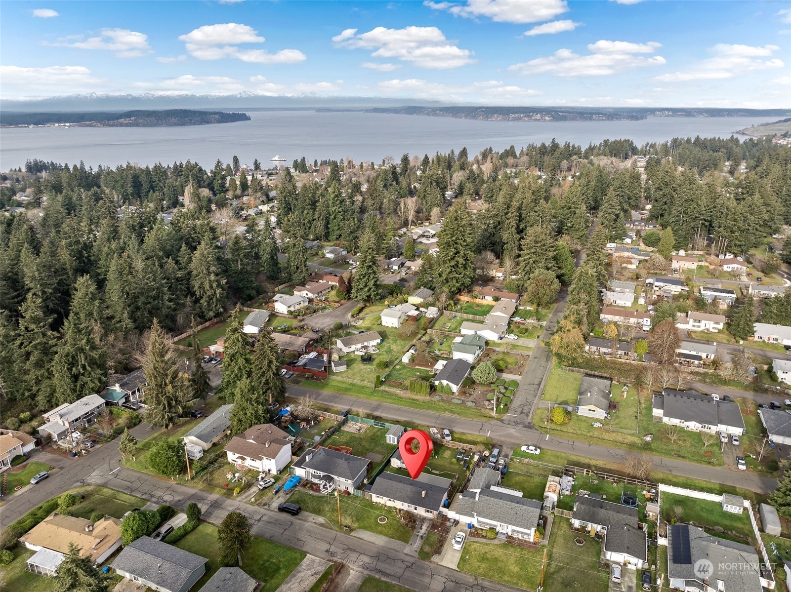2313 Maple Lane Steilacoom, WA 98388 - Photo 39 of 40 a view of a city