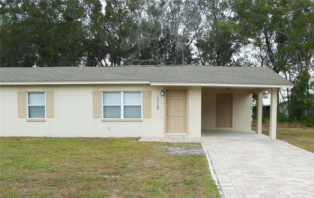 $1,300 | 1729 Pine Avenue, DeLand, FL 32724