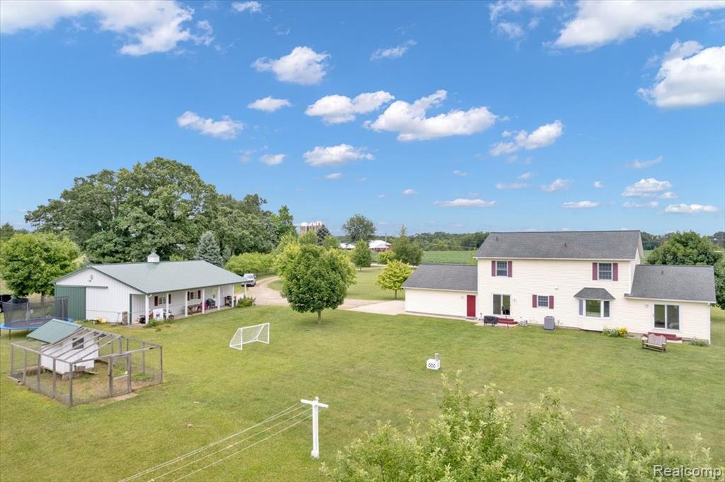 1647 Higley Road Lapeer, MI 48446 - Photo 2 of 36