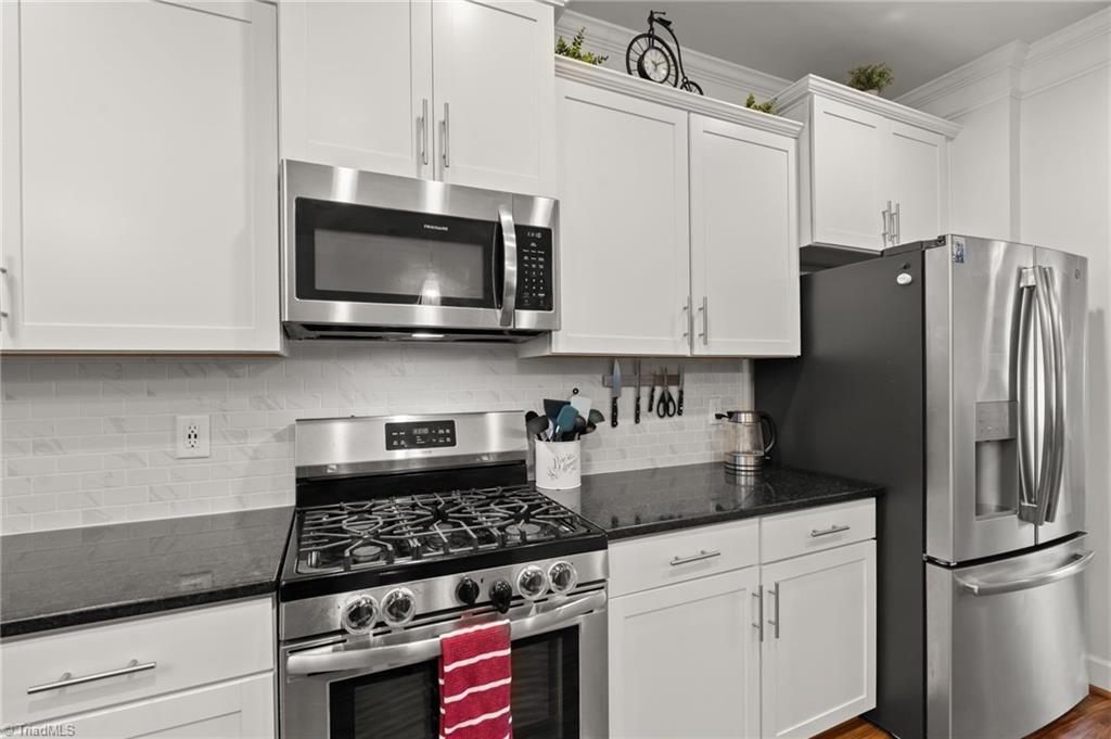 5 Finley Ridge Way Greensboro, NC 27455 - Photo 7 of 50