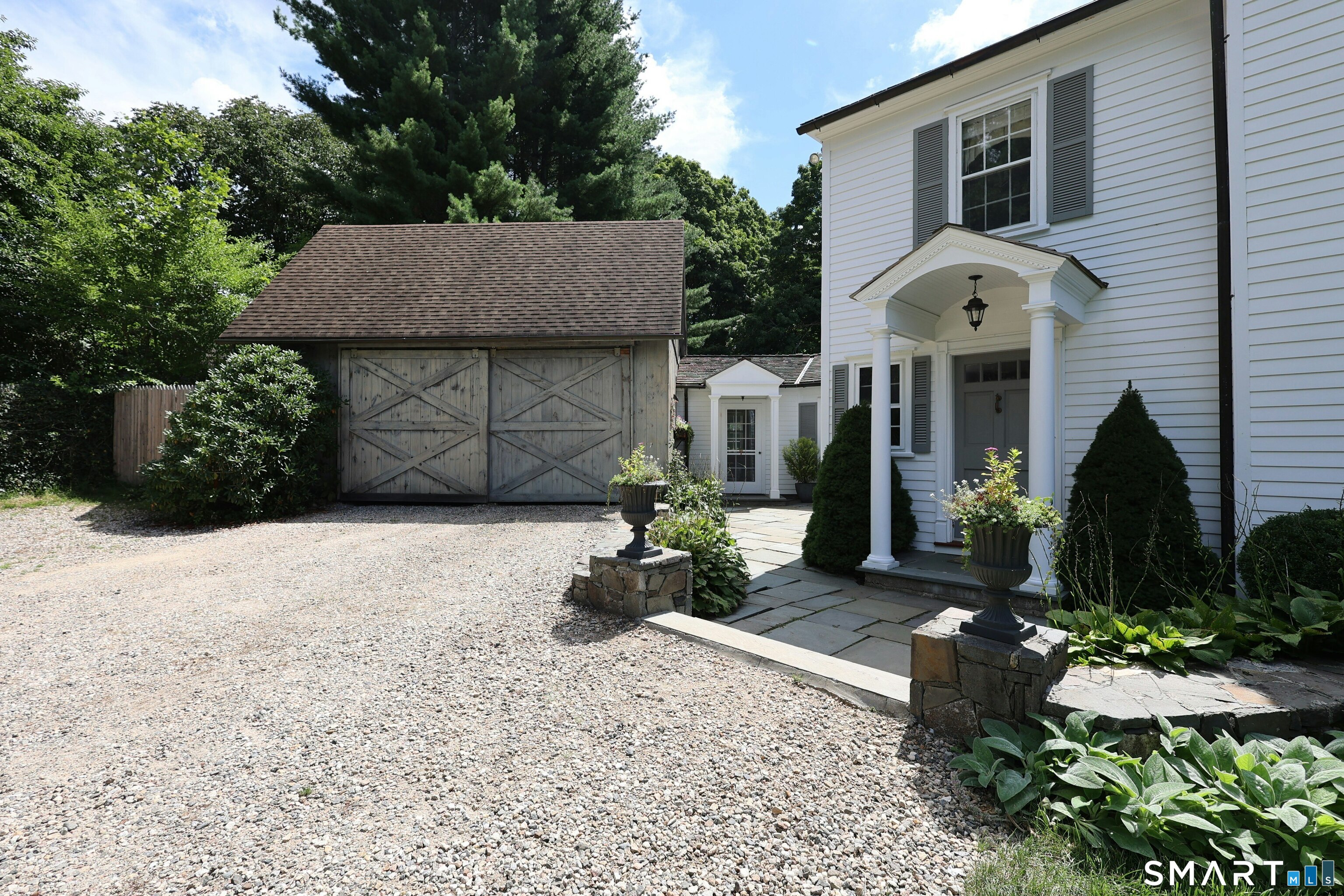 106 Spectacle Lane Ridgefield, CT 06877 - Photo 7 of 40 Gallery Image 7