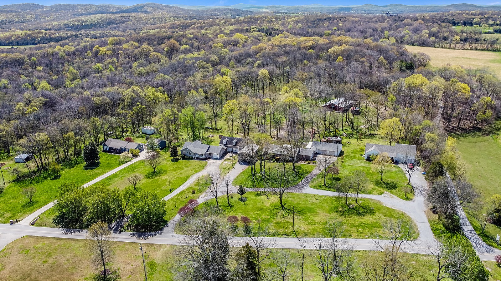 10973 Spanntown Road Arrington, TN 37014 - Photo 2 of 29 Gallery Image 2