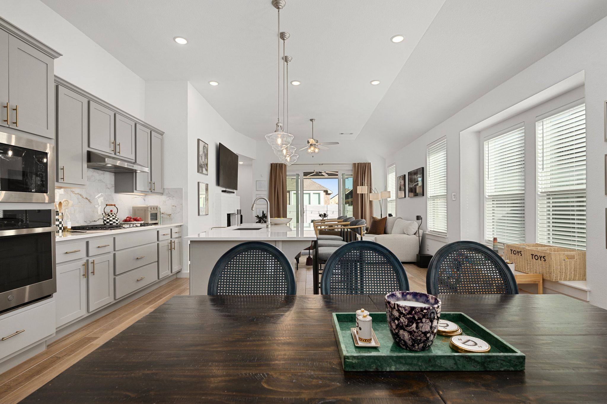 1201 Highcrest Georgetown, TX 78628 - Photo 18 of 40 The open concept layout is perfect for entertaining with a seamless flow through all communal spaces.