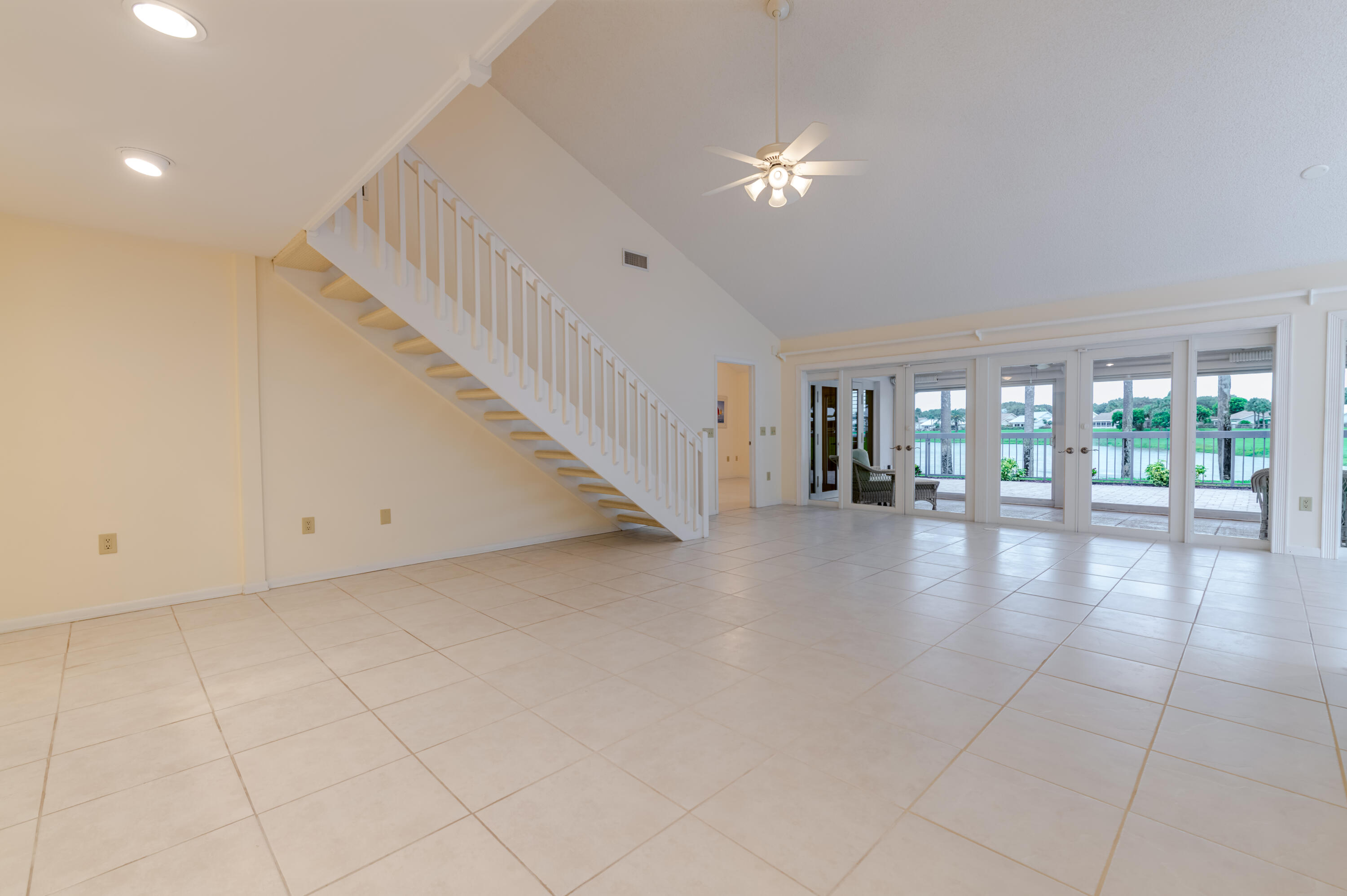 114 Beach Summit Court Jupiter, FL 33477 - Photo 18 of 97 13 Living 2