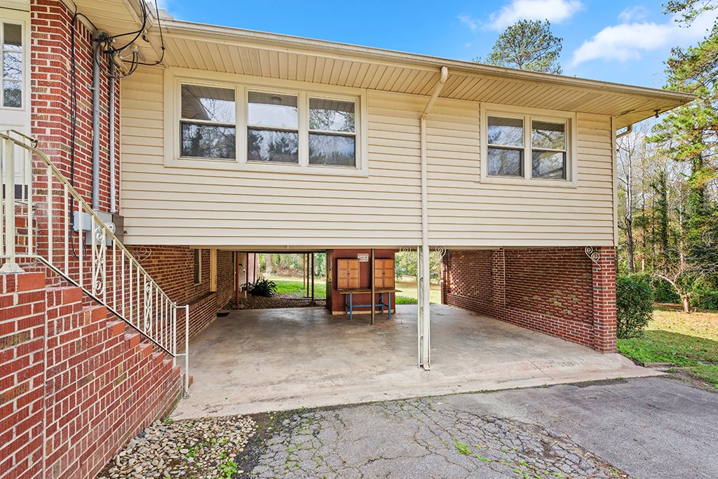 117 Sheffield Road Greenwood, SC 29646 - Photo 4 of 35 Gallery Image 4