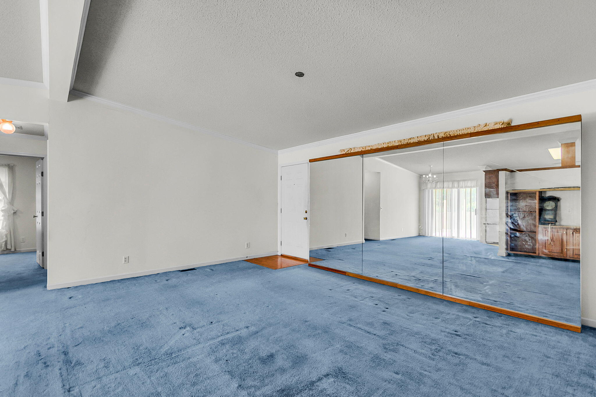 115 Decker Court Moncks Corner, SC 29461 - Photo 6 of 30 CREM - 115 Decker-12