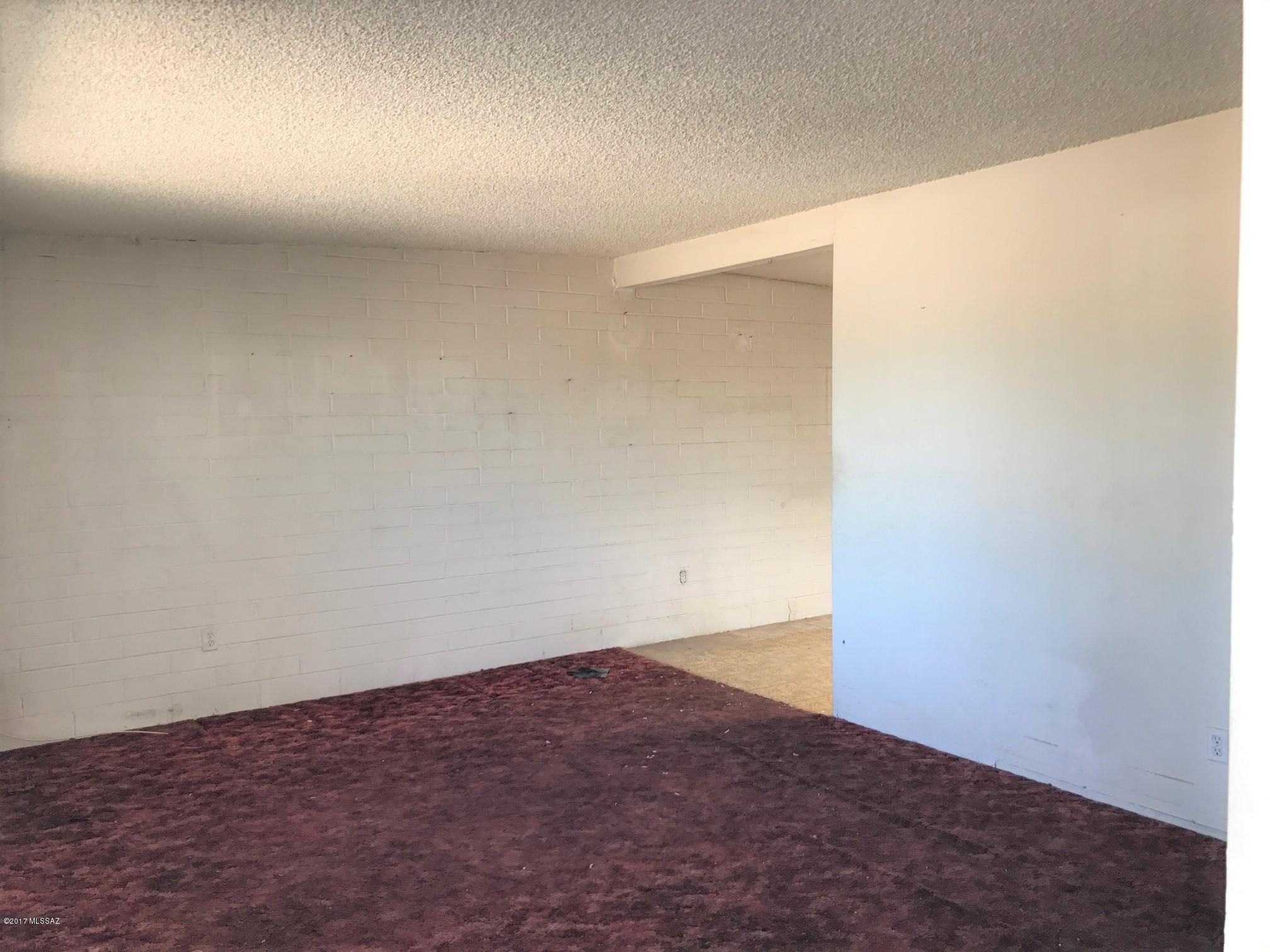 3926 North Pomona Road Tucson, AZ 85705 - Photo 3 of 12 Gallery Image 3