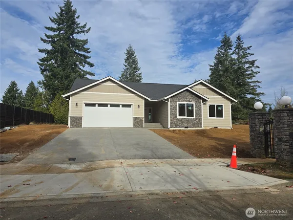 $525,000 | 102 Sycamore Lane, Onalaska, WA 98570