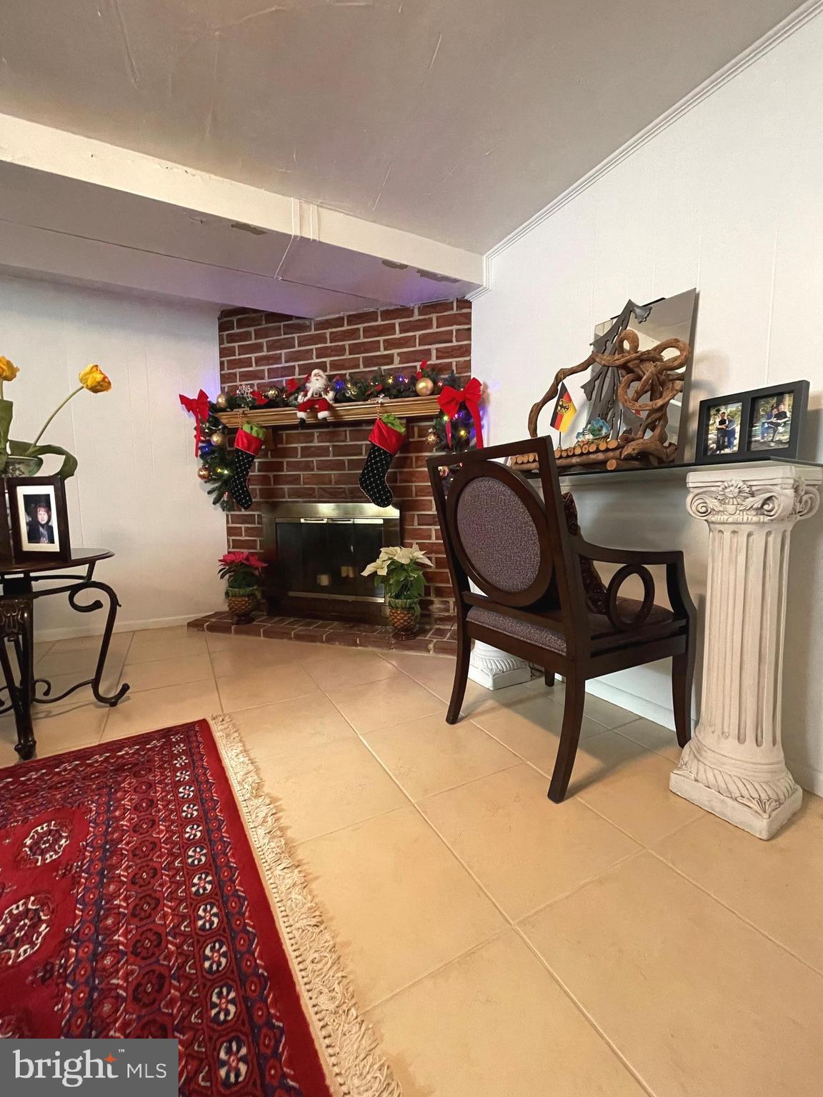 729 Charette Road Philadelphia, PA 19115 - Photo 20 of 26 LOWER LEVEL FAMILY ROOM