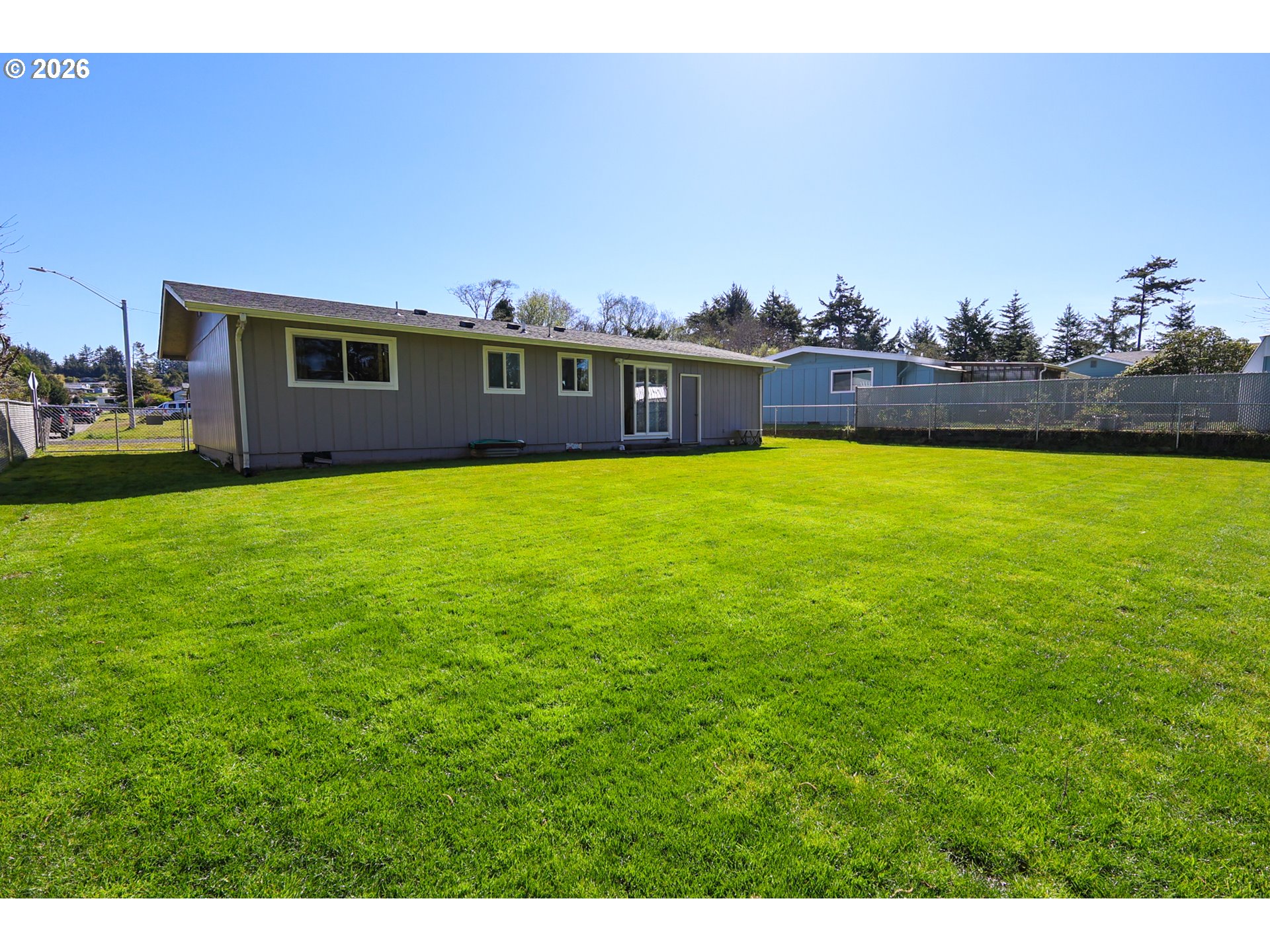 560 Fillmore Street Coos Bay, OR 97420 - Photo 28 of 46