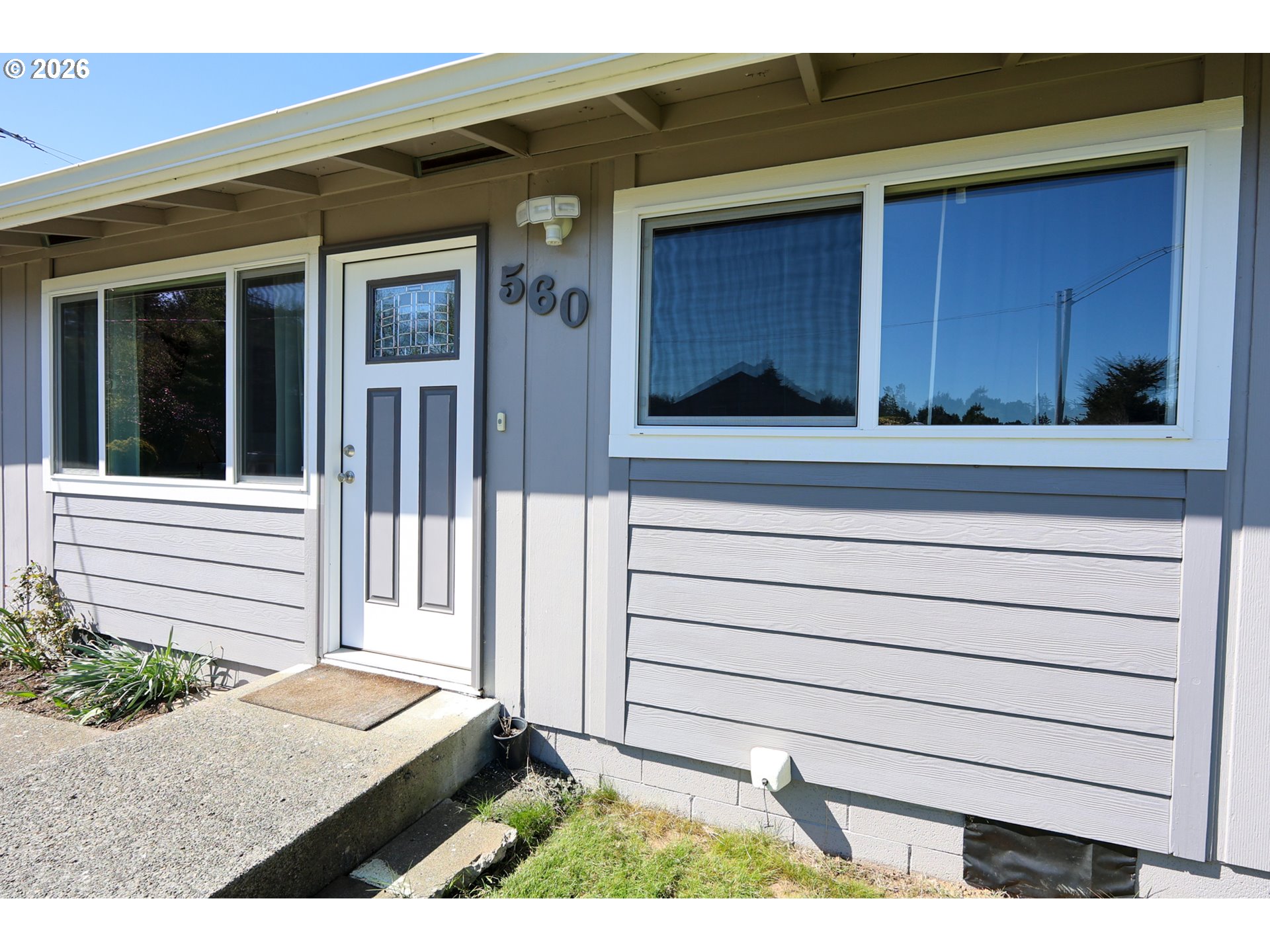 560 Fillmore Street Coos Bay, OR 97420 - Photo 6 of 46