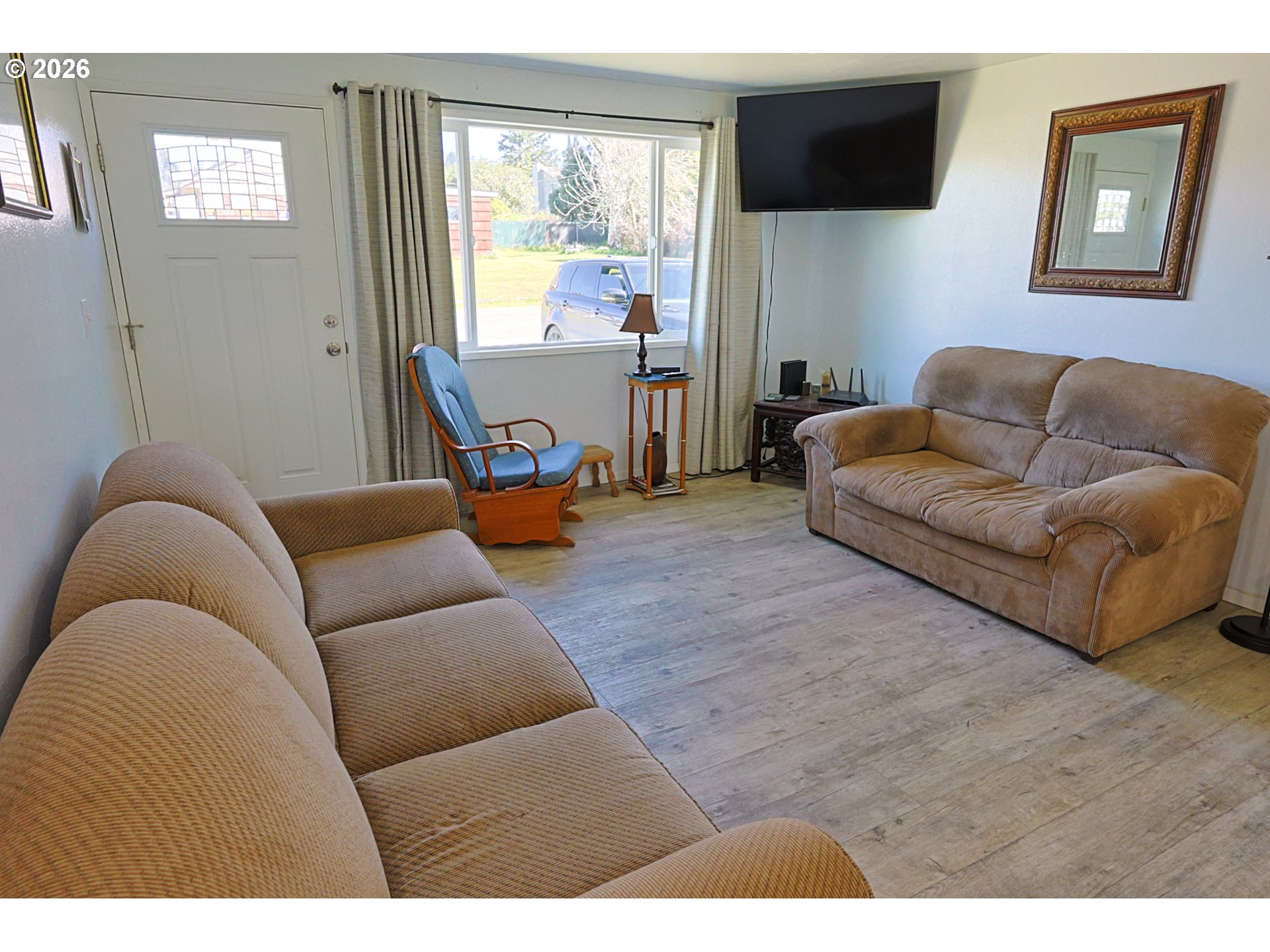 560 Fillmore Street Coos Bay, OR 97420 - Photo 9 of 46