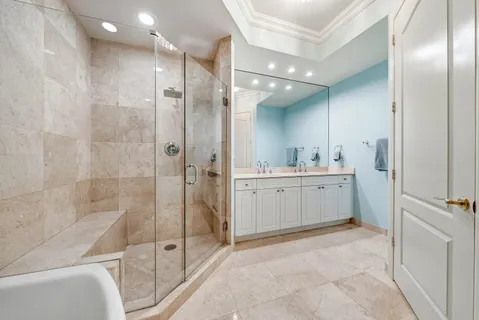 $1,499,000 | 550 Southeast Mizner Boulevard, Unit B110, Boca Raton, FL 33432