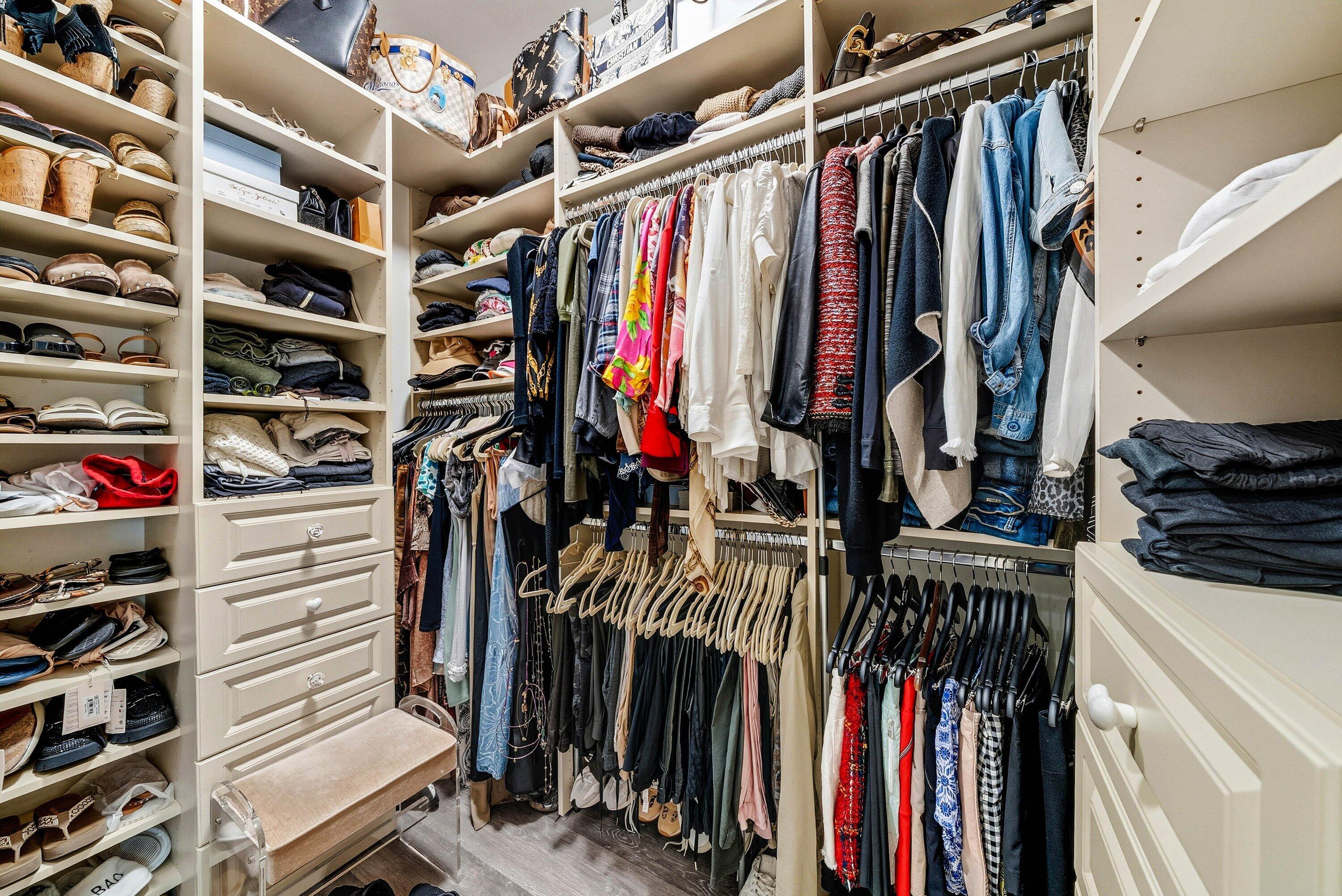 550 Southeast Mizner Boulevard, Unit B110 Boca Raton, FL 33432 - Photo 28 of 51 Walk in closet in Primary