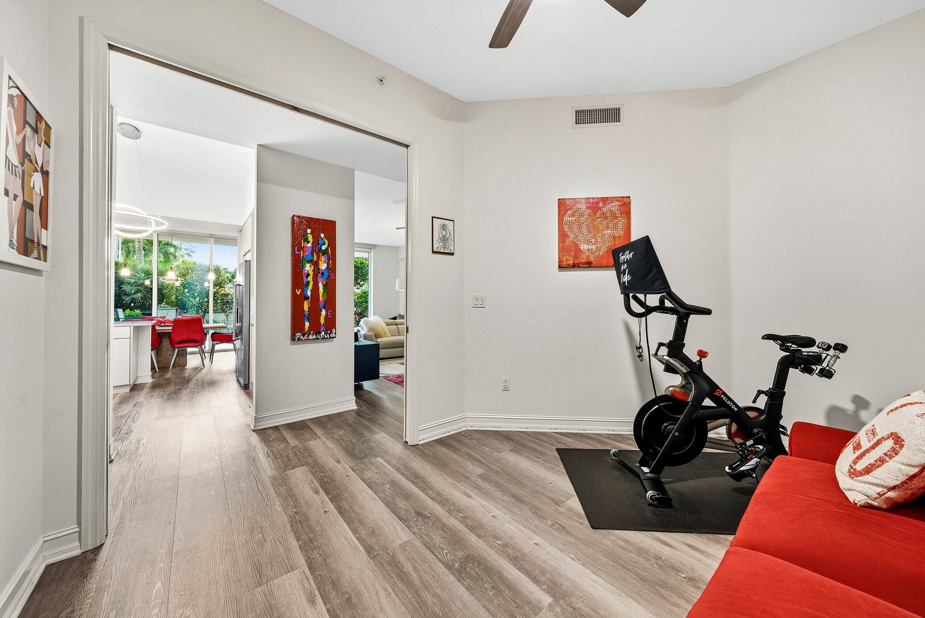 550 Southeast Mizner Boulevard, Unit B110 Boca Raton, FL 33432 - Photo 35 of 51 Den/3rd bedroom