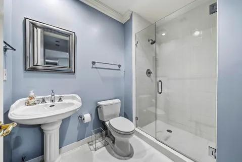 $1,499,000 | 550 Southeast Mizner Boulevard, Unit B110, Boca Raton, FL 33432