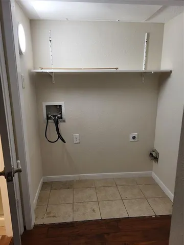 $1,600 | 1801 West Spring Creek Parkway, Unit V1, Plano, TX 75023