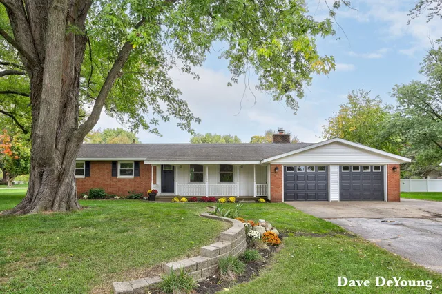 $349,900 | 3619 Diamond Drive, Hamilton, MI 49419