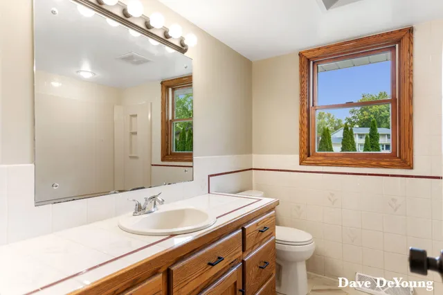 $349,900 | 3619 Diamond Drive, Hamilton, MI 49419