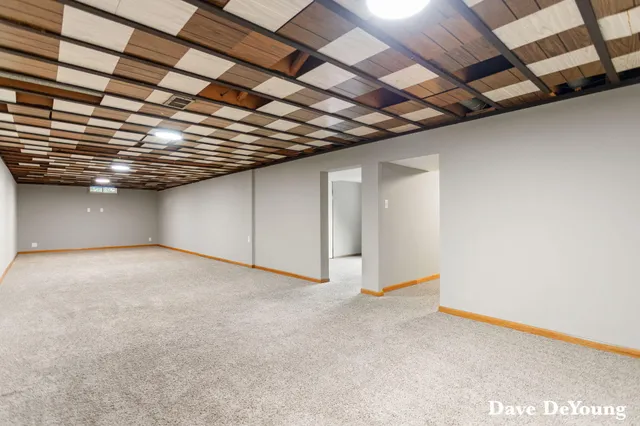 $349,900 | 3619 Diamond Drive, Hamilton, MI 49419