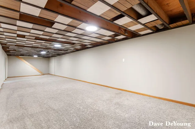 $349,900 | 3619 Diamond Drive, Hamilton, MI 49419