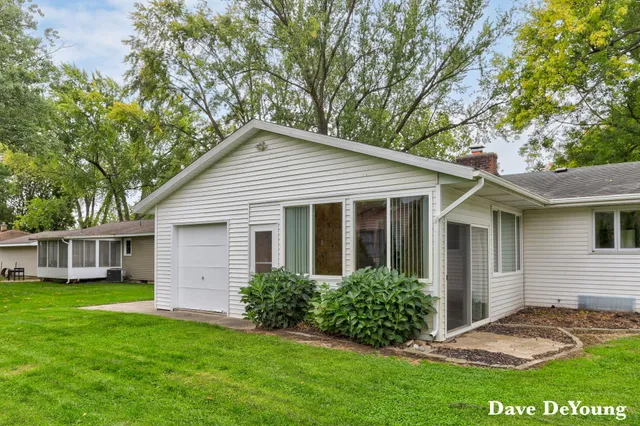 $349,900 | 3619 Diamond Drive, Hamilton, MI 49419
