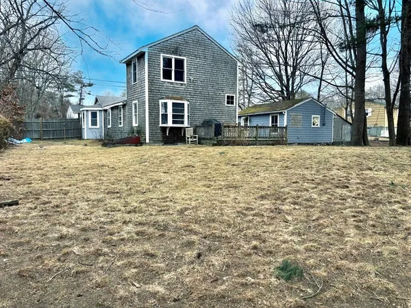 $485,000 | 1269 Whitman Street, Hanson, MA 02341