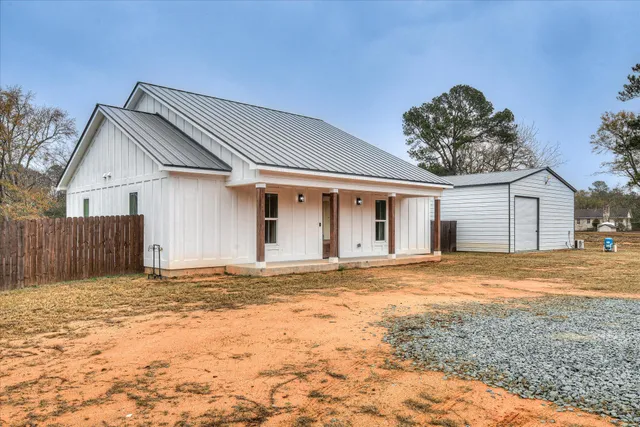 $1,800 | 900 County Line Road, Harlem, GA 30814