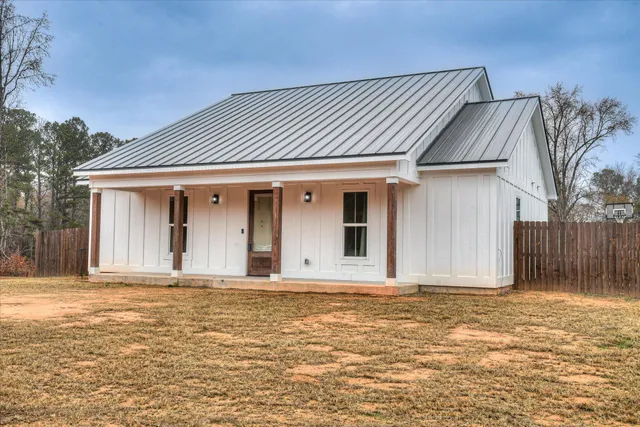 $1,800 | 900 County Line Road, Harlem, GA 30814