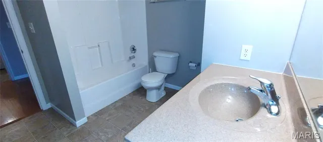 $1,450 | 6124 Welsh Drive, Lake St. Louis, MO 63367