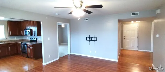 $1,450 | 6124 Welsh Drive, Lake St. Louis, MO 63367