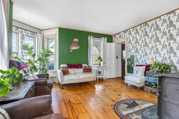 $329,000 | 39 Park Street, Paris, ME 04281