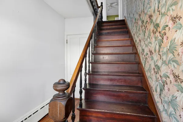 $329,000 | 39 Park Street, Paris, ME 04281