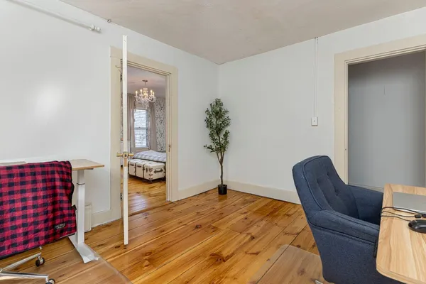 $329,000 | 39 Park Street, Paris, ME 04281