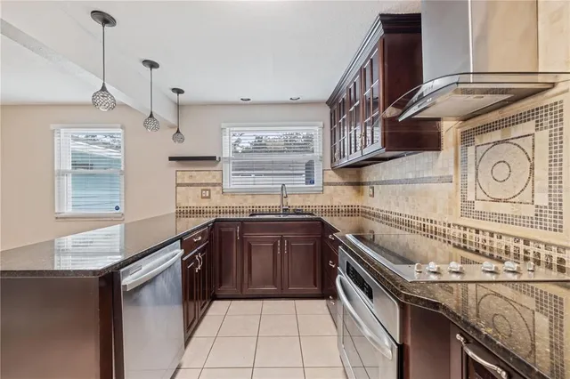 $3,250 | 6001 South Himes Avenue, Unit 1/2, Tampa, FL 33611