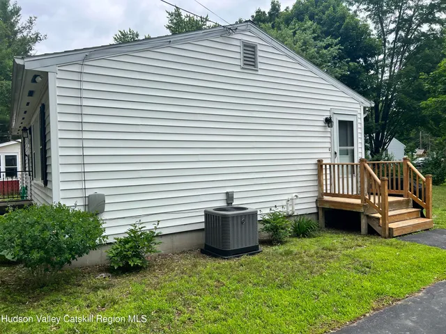 $255,000 | 14 Brown Road East, Copake, NY 12516