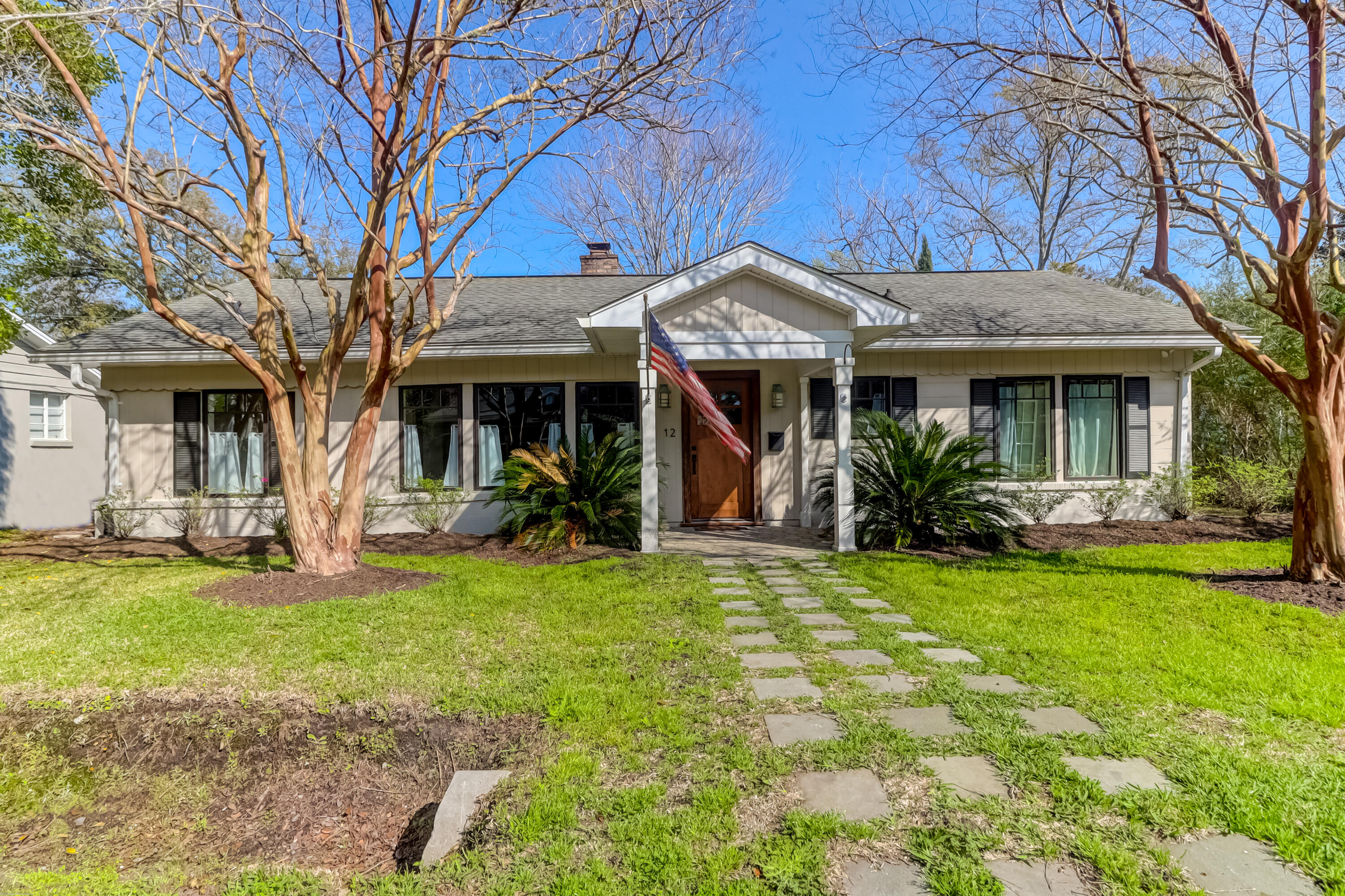 12 Stratford Road Charleston, SC 29407 - Photo 2 of 35 12 Stratford -Tidalcreekphoto- (2)