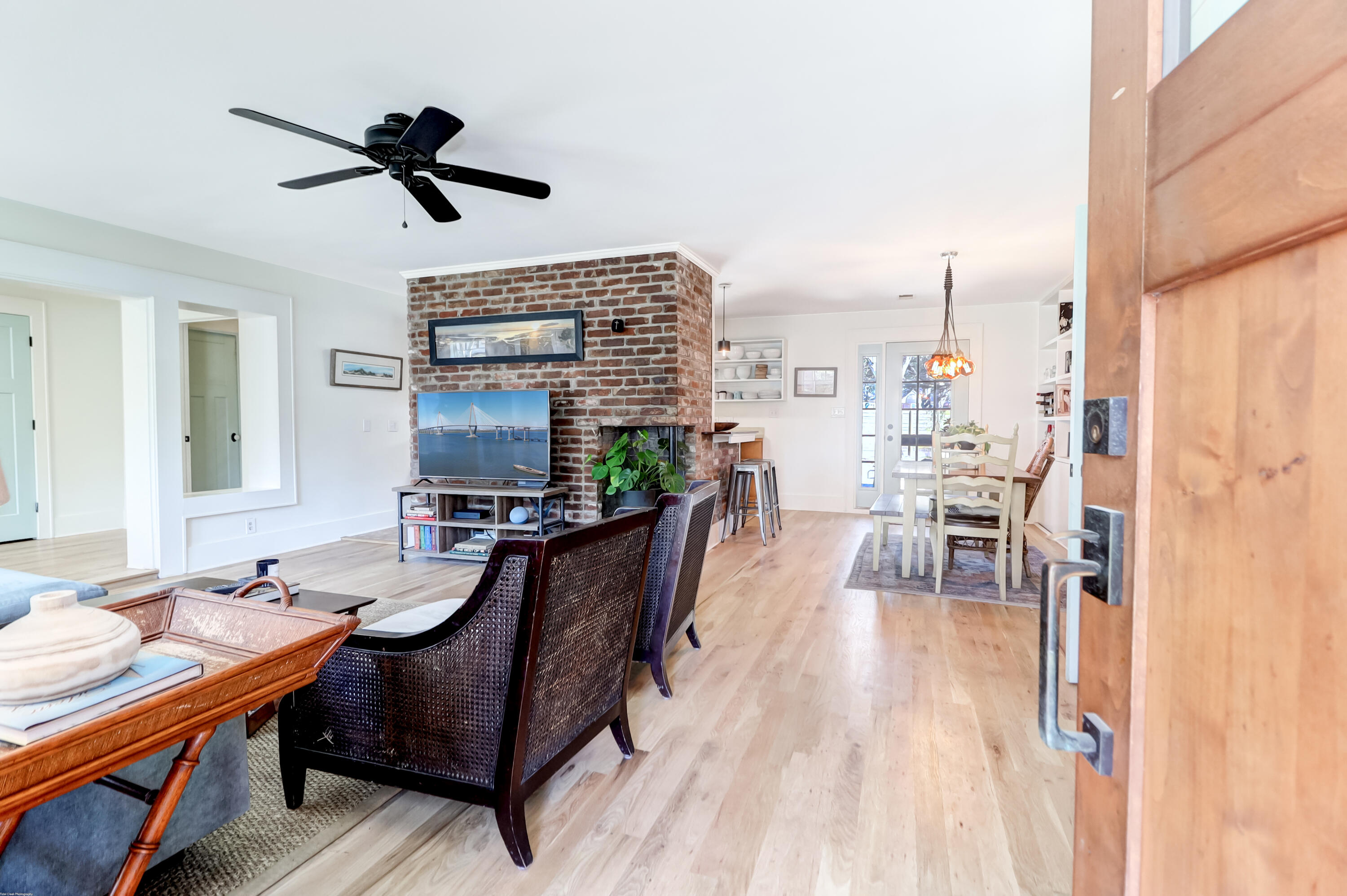 12 Stratford Road Charleston, SC 29407 - Photo 3 of 35 12 Stratford -Tidalcreekphoto- (15)