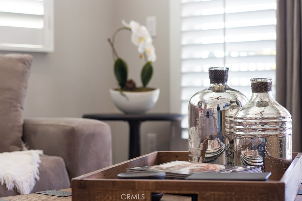 157 Follyhatch Irvine, CA 92618 - Photo 17 of 44 a living room with furniture