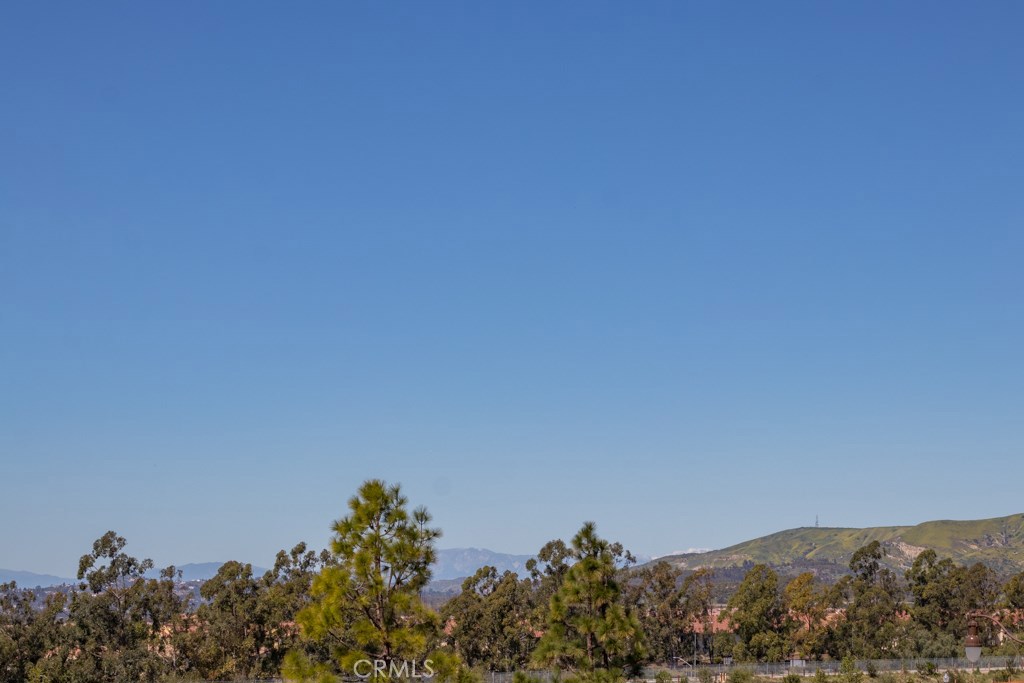 157 Follyhatch Irvine, CA 92618 - Photo 41 of 44 a view of a field