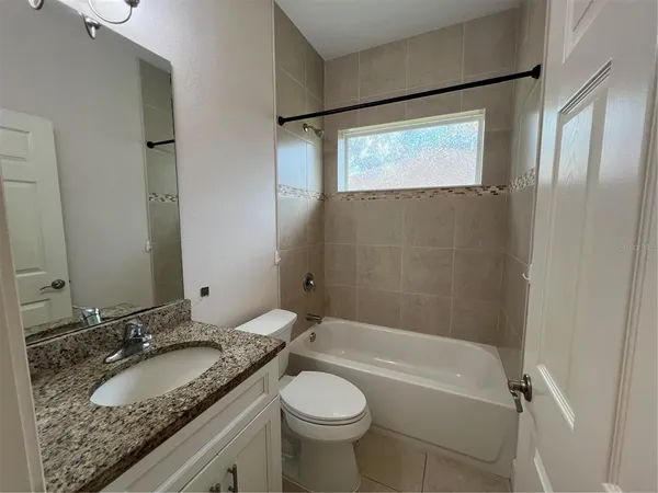 $1,995 | 18 Porter Lane, Palm Coast, FL 32164