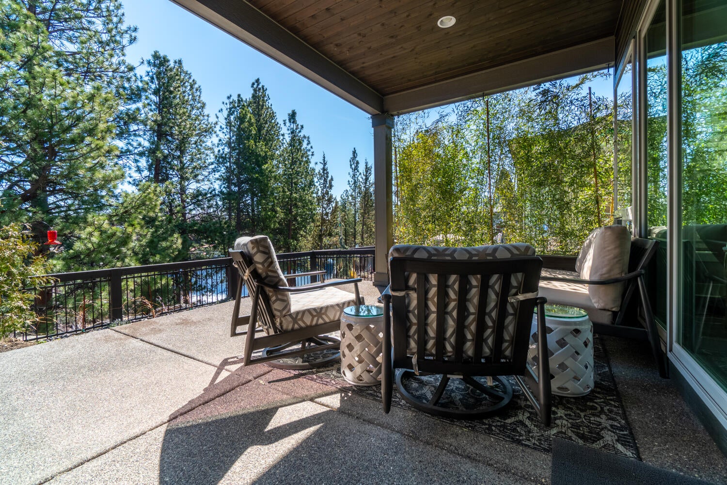 2618 Northwest Rippling River Court Bend, OR 97703 - Photo 37 of 46 2618-028