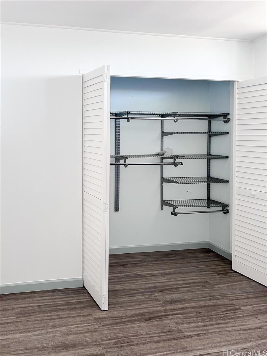 5210 Likini Street, Unit 901 Honolulu, HI 96818 - Photo 11 of 16 a view of an empty walk in closet
