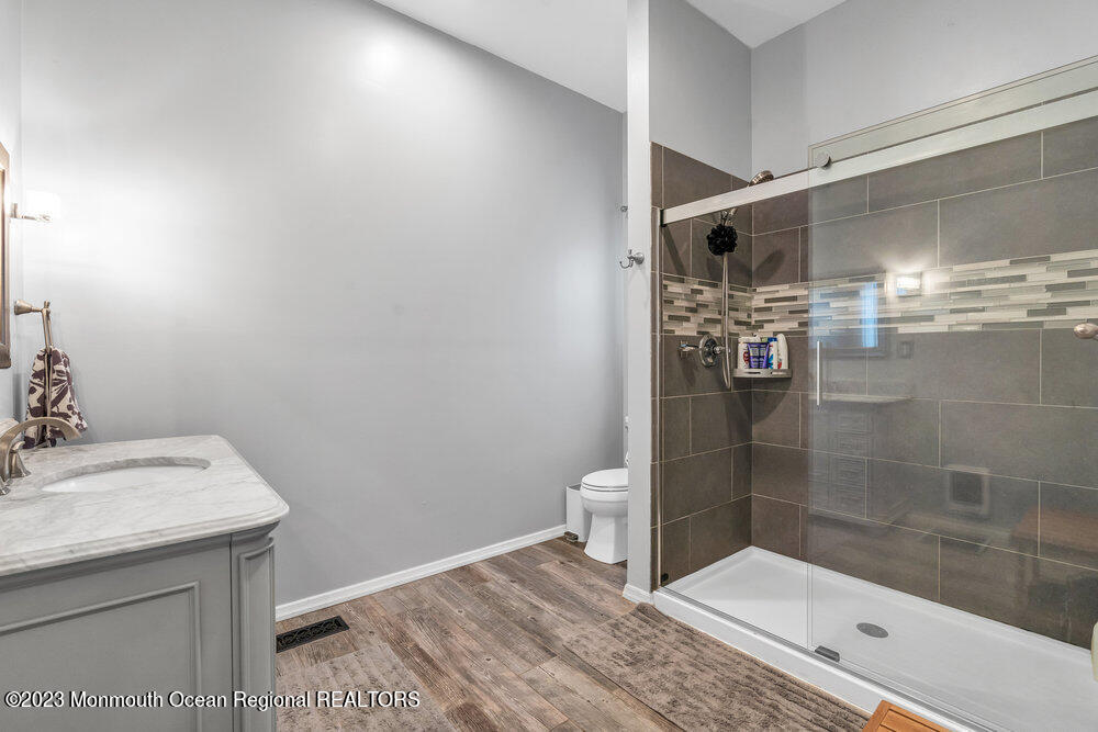 1064 Maxim Southard Road Howell, NJ 07731 - Photo 17 of 40 a (3)